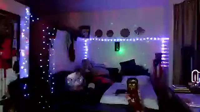 Snapshot of mycock2474u chatting on September 20, 11:37 am mycock2474u online show from September 20, 11:37 am