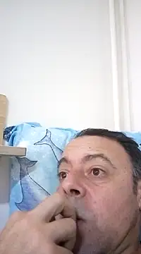 Snapshot of david_geam chatting on February 6, 12:26 pm david geam online show from February 6, 12:26 pm
