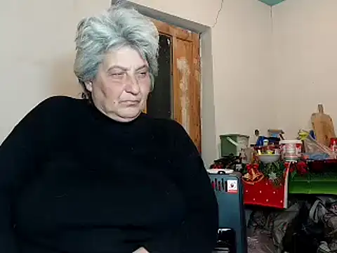 Snapshot of ExquisiteMature chatting on March 3, 2:22 am ExquisiteMature online show from March 3, 2:22 am