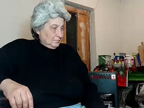 Snapshot of ExquisiteMature chatting on March 3, 7:17 pm ExquisiteMature online show from March 3, 7:17 pm