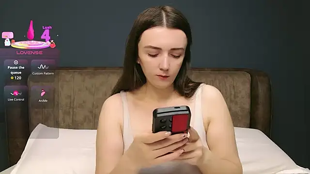 IamMolly online show from July 9, 9:58 pm