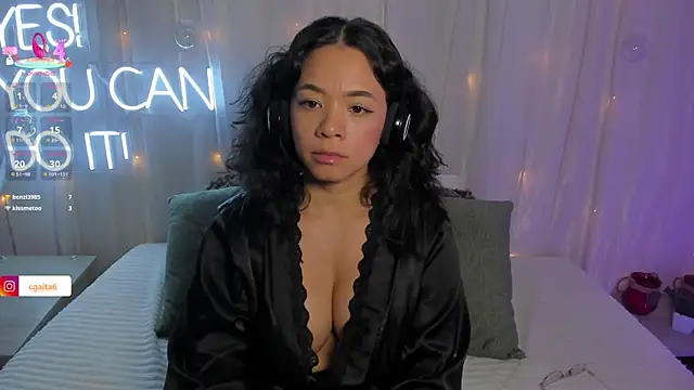 Snapshot of carolgaita chatting on March 15, 3:06 pm carolgaita online show from March 15, 3:06 pm