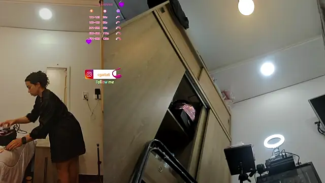 carolgaita online show from February 21, 10:06 am