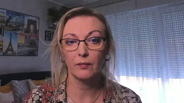 vanessa chat online show from February 24, 2:26 pm