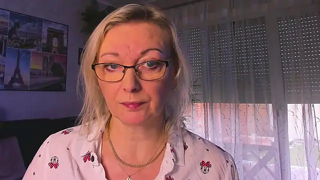 vanessa chat online show from January 15, 2:31 pm