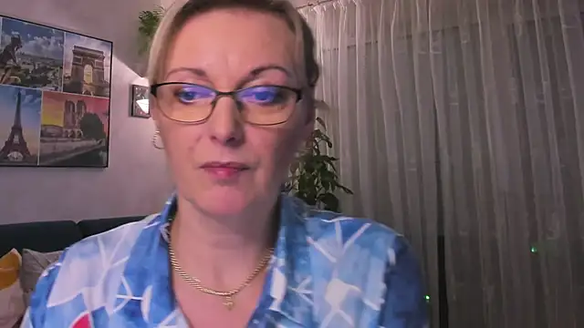 vanessa chat online show from February 25, 8:53 pm