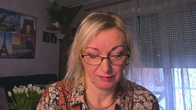 vanessa chat online show from January 8, 2:23 pm