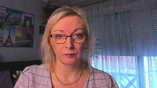 vanessa chat online show from January 7, 2:22 pm