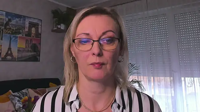 vanessa chat online show from February 13, 2:31 pm