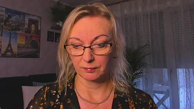 Snapshot of vanessa_chat chatting on November 26, 2:39 pm vanessa chat online show from November 26, 2:39 pm