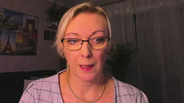 Snapshot of vanessa_chat chatting on November 13, 3:38 pm vanessa chat online show from November 13, 3:38 pm