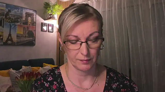 vanessa chat online show from February 19, 5:49 pm