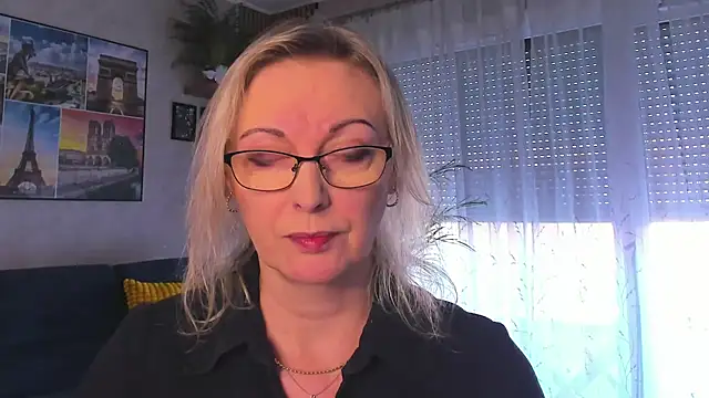 vanessa chat online show from March 4, 2:47 pm