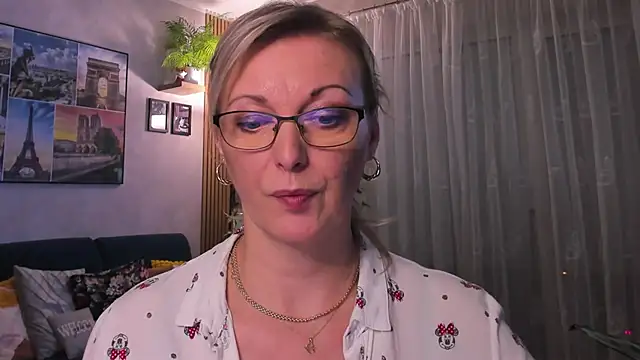 vanessa chat online show from March 18, 8:48 pm