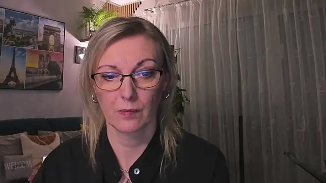 vanessa chat online show from March 3, 5:20 pm