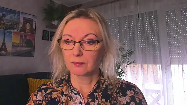 vanessa chat online show from February 21, 12:29 pm