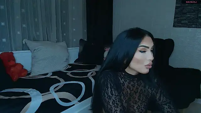 Snapshot of mistress_meryem chatting on June 14, 8:32 pm mistress meryem online show from June 14, 8:32 pm