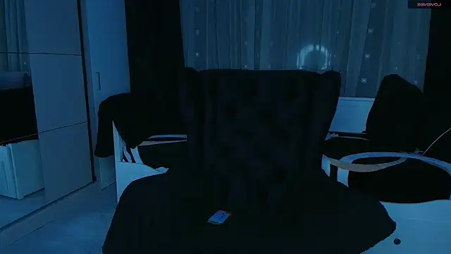 mistress meryem online show from April 10, 9:00 pm