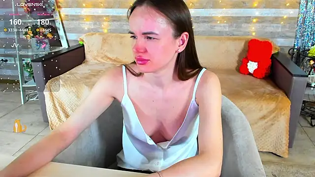 SusanSmit online show from March 14, 7:53 pm