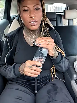 DarkDea online show from November 2, 12:54 pm