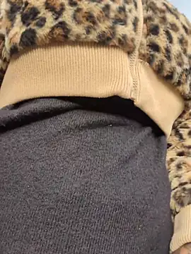 DarkDea online show from December 4, 1:54 pm