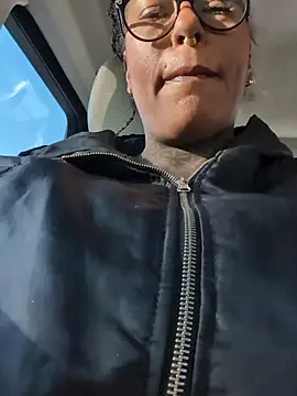 DarkDea online show from November 20, 1:23 pm