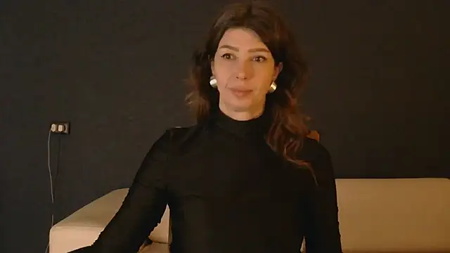 WhiteQueen888 online show from March 24, 4:12 am