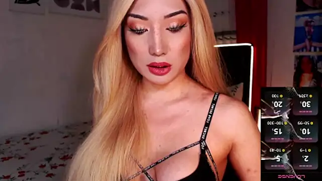 Alluring Lordess online show from April 11, 5:37 am