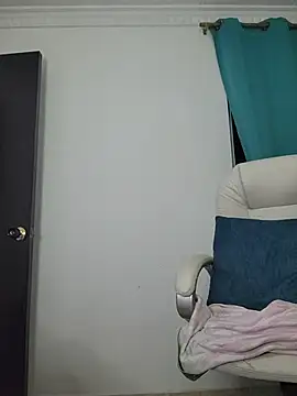 lissglow online show from January 19, 12:47 am