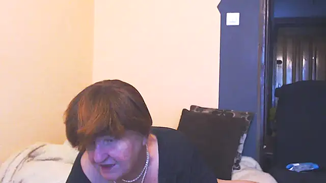 MioritaHard online show from October 2, 9:45 am