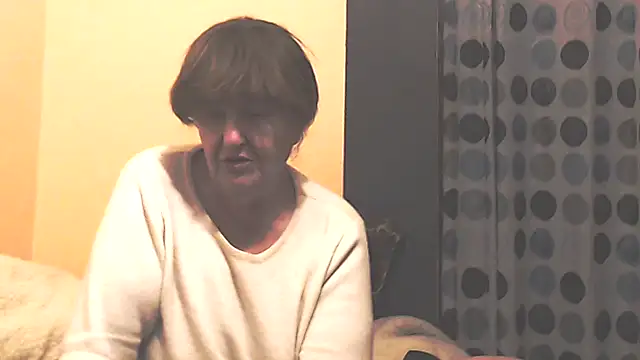 MioritaHard online show from November 18, 9:51 pm