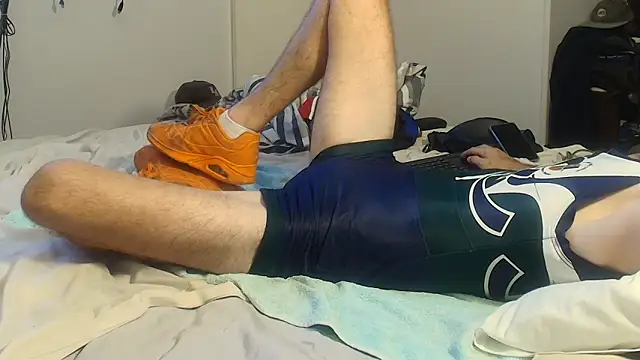 midnight0069 online show from December 27, 3:37 pm