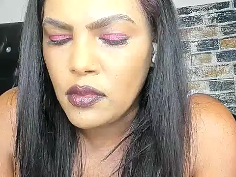 MySweetBitch143 online show from January 13, 10:19 am