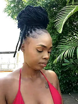 LuciousLips96 online show from October 8, 10:28 am