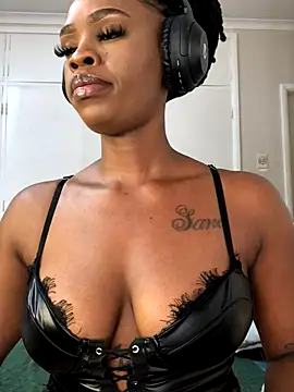 LuciousLips96 online show from October 5, 8:27 am