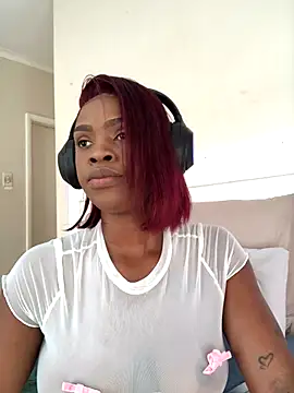 LuciousLips96 online show from December 3, 8:58 am