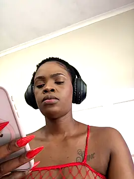 LuciousLips96 online show from December 5, 12:15 pm