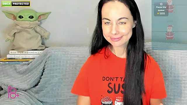 Snapshot of 3ight33nplus chatting on January 6, 12:16 am 3ight33nplus online show from January 6, 12:16 am