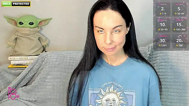 Snapshot of 3ight33nplus chatting on March 22, 9:42 pm 3ight33nplus online show from March 22, 9:42 pm