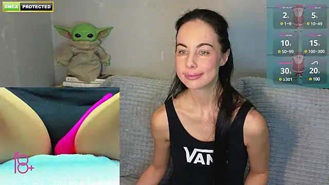 Snapshot of 3ight33nplus chatting on January 12, 11:36 pm 3ight33nplus online show from January 12, 11:36 pm