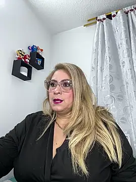 x elena x online show from December 18, 10:19 am