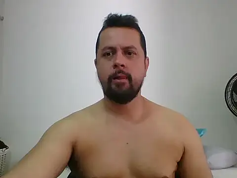 TRIISTAN KING10 online show from February 10, 3:00 pm