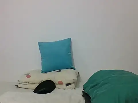 Snapshot of TRIISTAN_KING10 chatting on January 15, 10:02 pm TRIISTAN KING10 online show from January 15, 10:02 pm