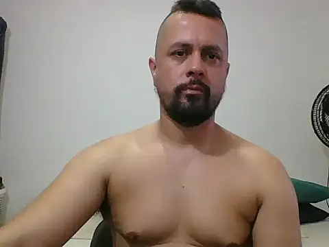 TRIISTAN KING10 online show from January 9, 6:26 pm