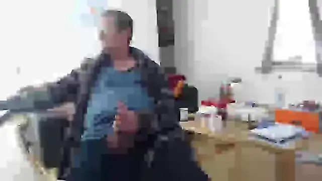 Snapshot of silvio-aus-luzern-CH chatting on March 14, 9:48 am silvio-aus-luzern-CH online show from March 14, 9:48 am