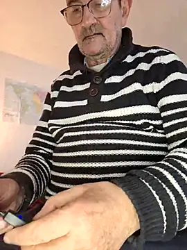 silvio-aus-luzern-CH online show from February 18, 1:33 pm