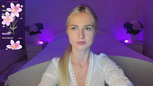 AnnaCarrera online show from October 25, 7:03 pm