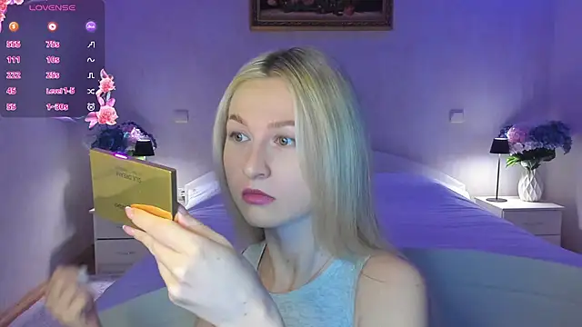 AnnaCarrera online show from January 14, 6:55 pm