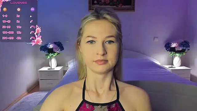 Snapshot of AnnaCarrera chatting on February 26, 7:47 pm AnnaCarrera online show from February 26, 7:47 pm