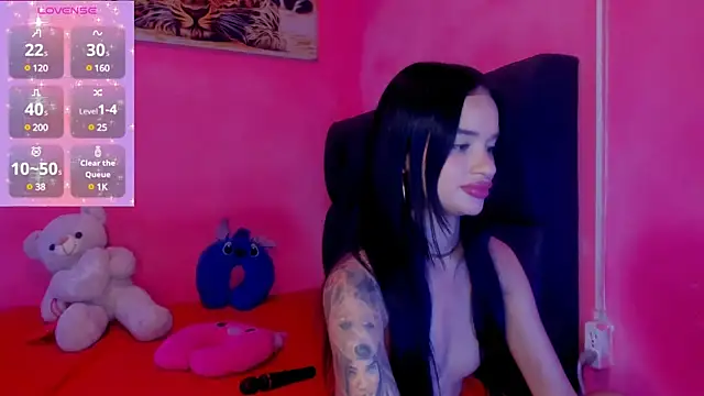 Snapshot of secretgreisy_ chatting on March 2, 10:26 am secretgreisy online show from March 2, 10:26 am